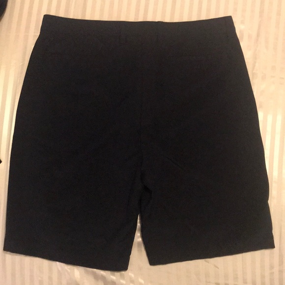 Navy Foot joy brand golf shorts. - Picture 4 of 4